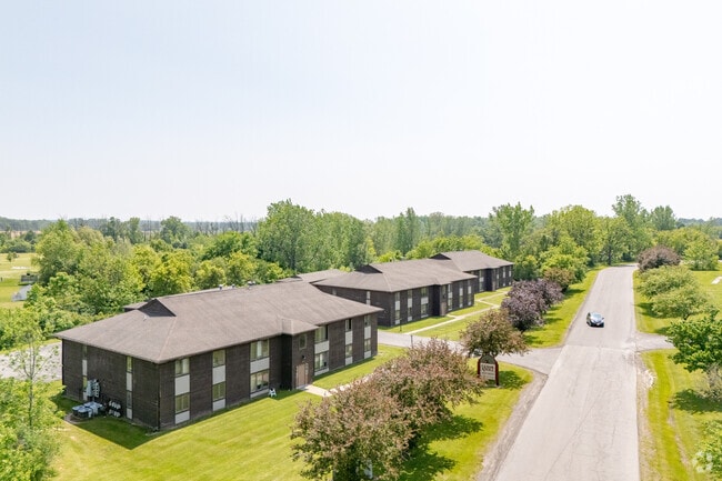 Cedar Knoll Apartments