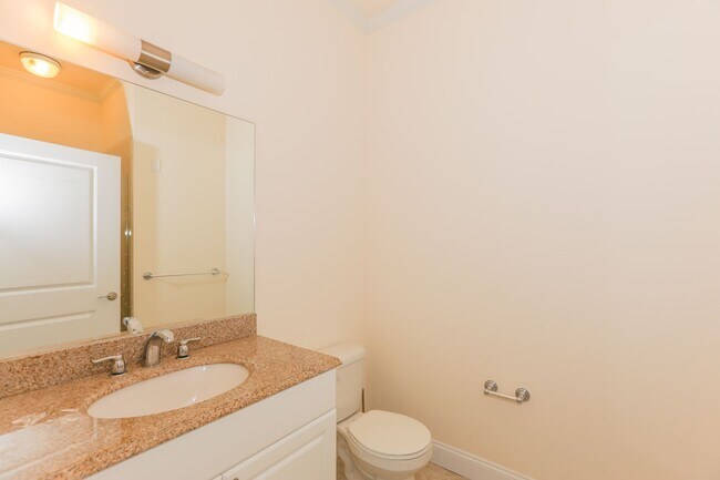 Photo - Edgewater Harbor Residential Unit 302