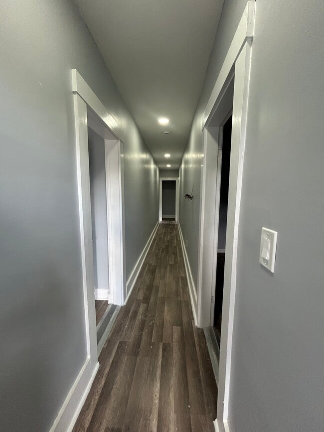 366 High St Condo Unit 2 Condo for Rent in Clinton, MA