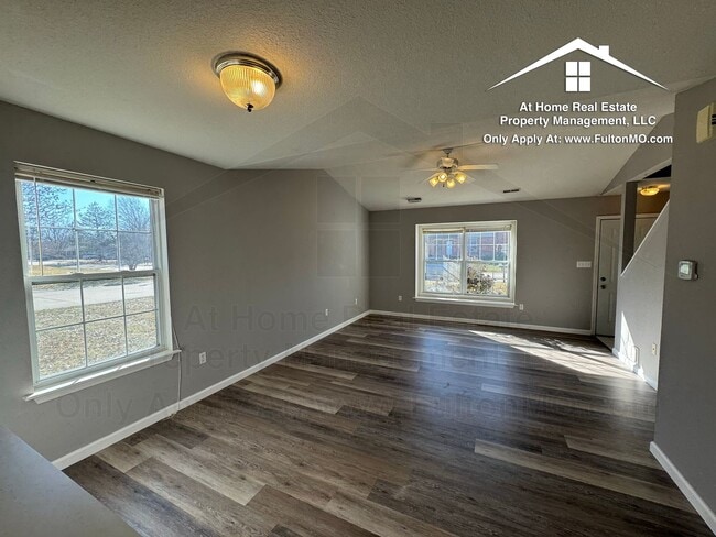 Building Photo - 1901 Springdale Ct Rental