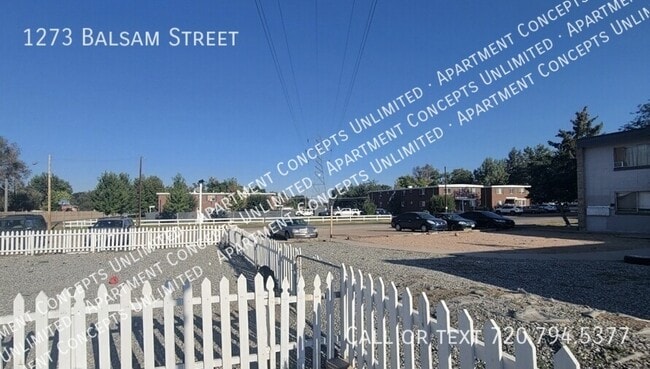 Photo - 1273 Balsam St