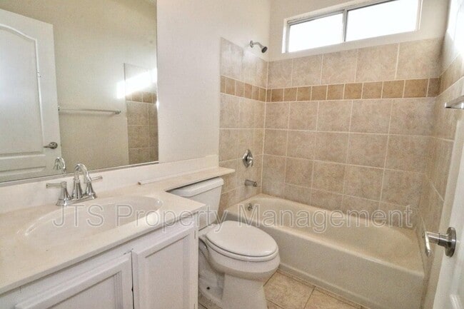 Photo - 3549 Pine Hollow Way