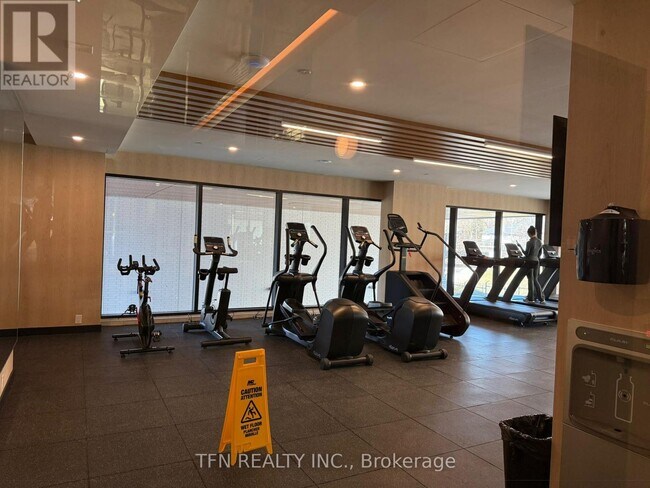 Photo - 1660 Bloor St W Unit 514