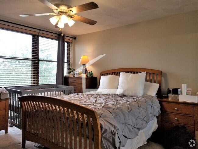 Building Photo - Cozy Allston 2 Bed Rental