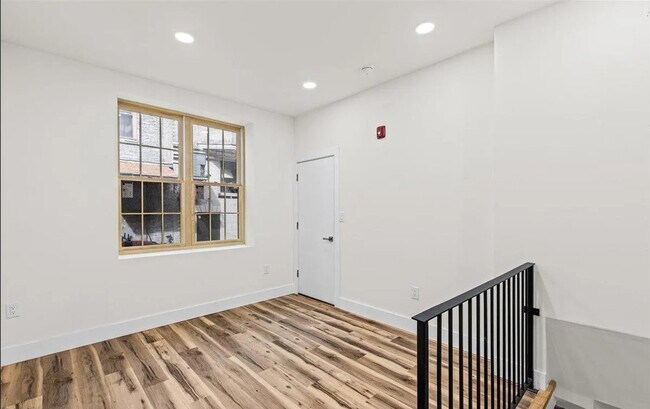 Photo - 1222 Chancellor St Unidad B