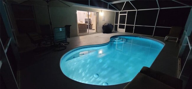 Photo - 730 Pine Cone Dr