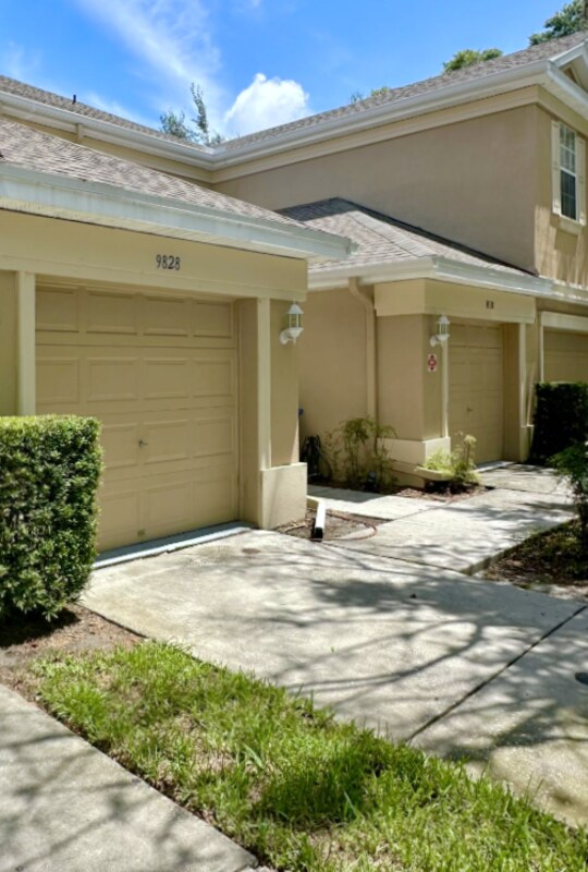 Photo - 9828 Fan Palm Way