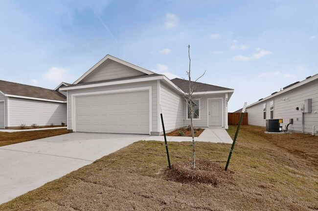 Photo - 3 Bedroom, 2 Bath Single-Story Lennar Home in Eastland Community