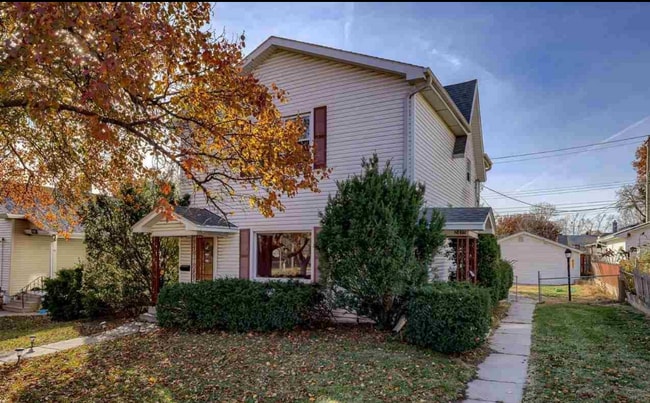 Photo - 2415 S 14th St