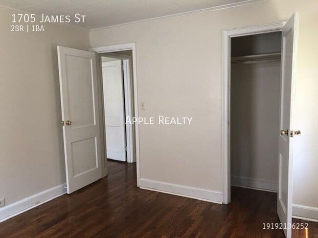 Photo - 1705 James St