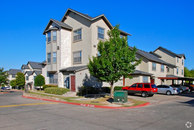 Reese Court Villas