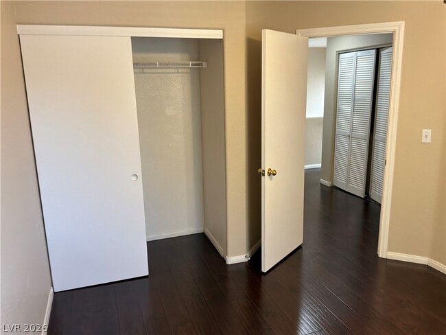 Photo - 10021 Calabasas Ave