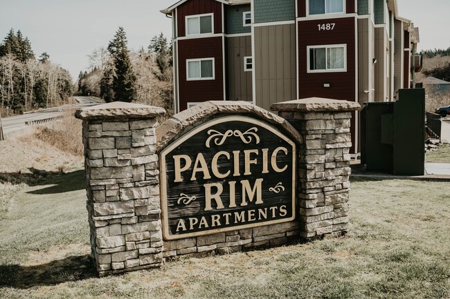 Pacific Rim Apartments - Pacific Rim Apartments