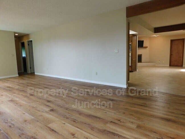 Photo - 2700 G Rd Unit 8C