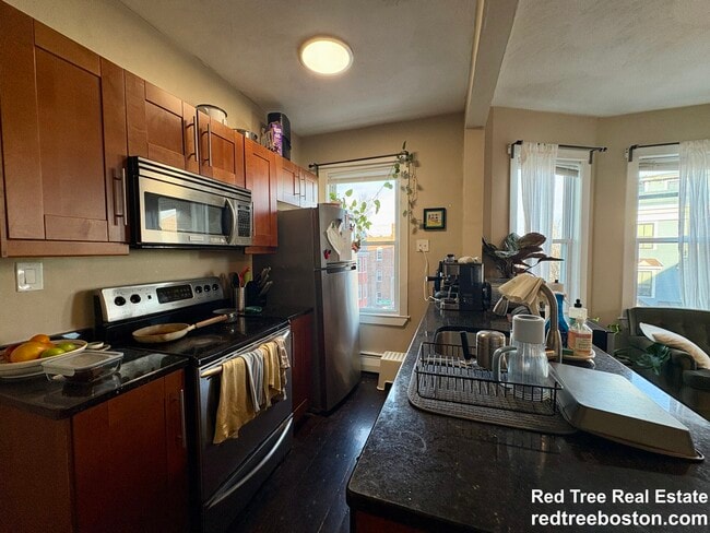 Photo - 72 Hillside St Unit 2