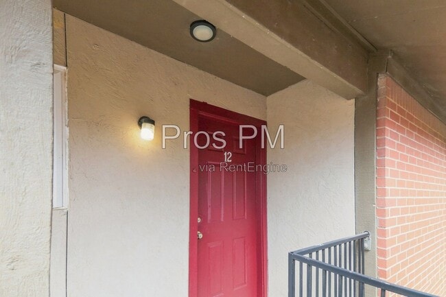 Photo - Springhill Apartments