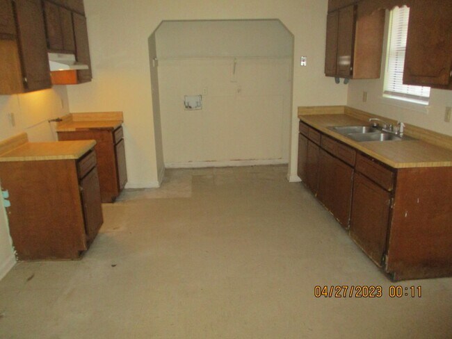 Photo - 2513 Beachview Dr
