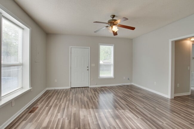 Photo - 310 Rock St SE Unit 310 Rock Street - C