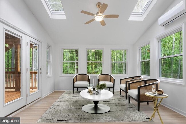 Photo - 5235 Chalk Point Rd