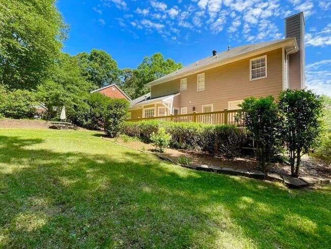 Photo - 811 Mitsy Ridge Dr