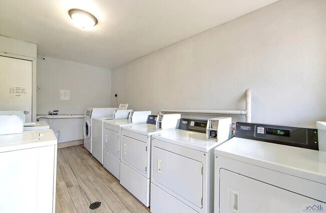 Sanford Apartments