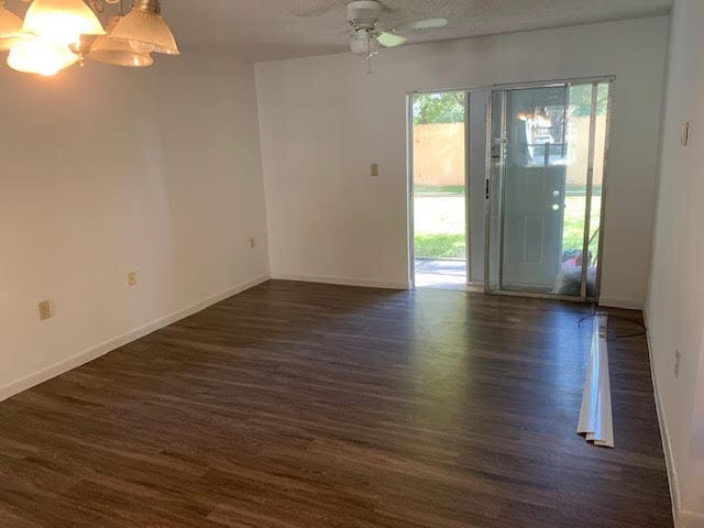 Building Photo - 2169 SW 80th Ter Unit 2169