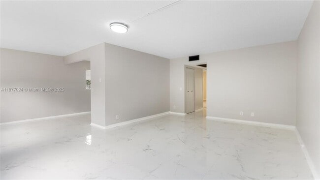 Photo - 251 SW 132nd Way