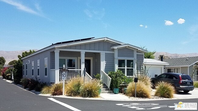 Building Photo - 15300 Palm Dr