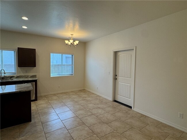 Photo - 3532 N Burbank St