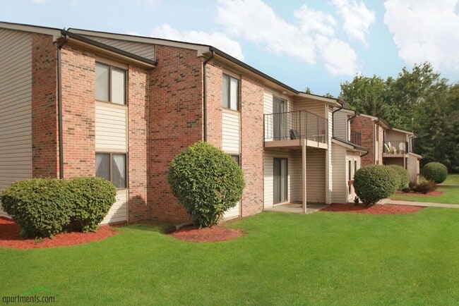 English Village Apartments
