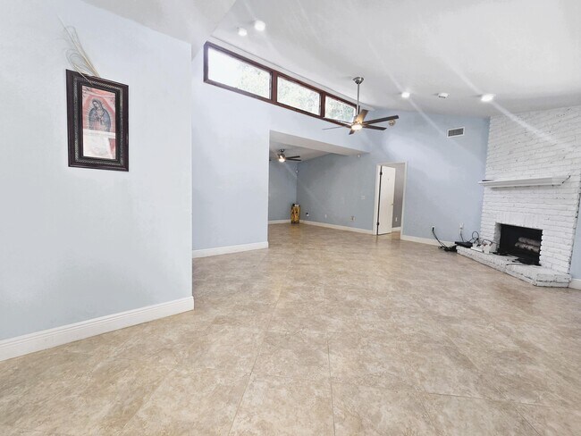 Photo - 14611 SW Sonora Terrace