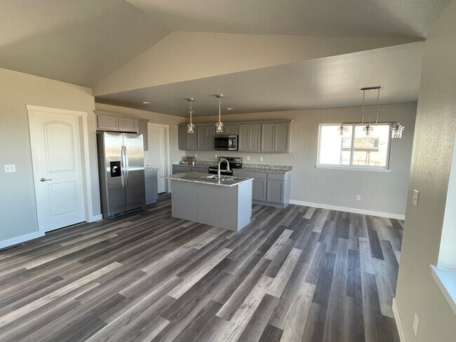 Photo - Newer 4 Bed, 3 Bath, 3 Car Garage Home for Rent