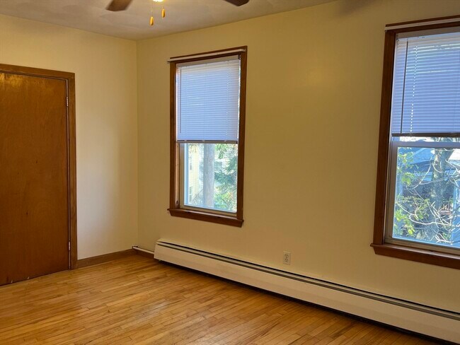 Photo - 84 Hampshire St Apartamento Unidad 3