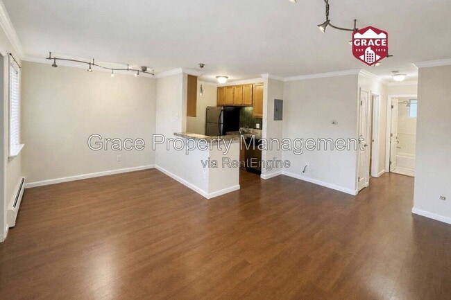 Building Photo - 1062 Josephine St Unit Apt 9