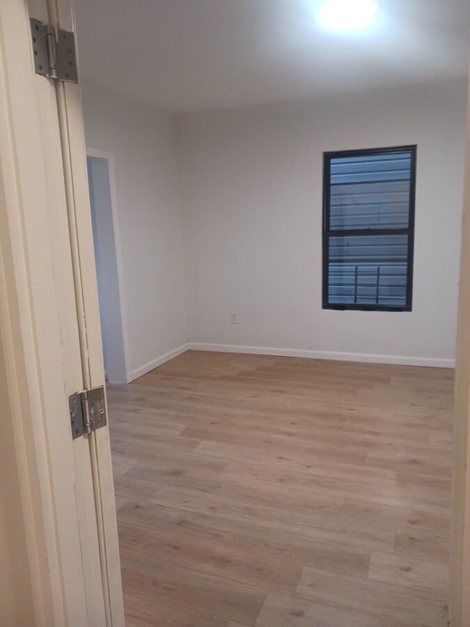 Photo - 217 Stanley Ave