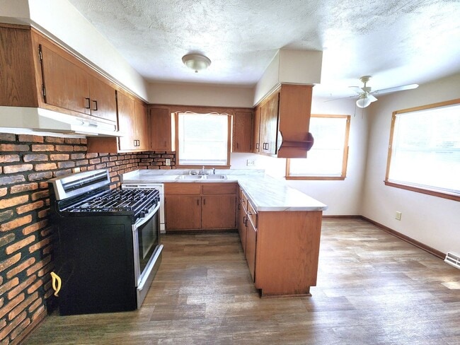 DKR - 10911/10913 W Langlade St - DKR - 10911/10913 W Langlade St Apartamento Unidad 10911 W Langlade Street