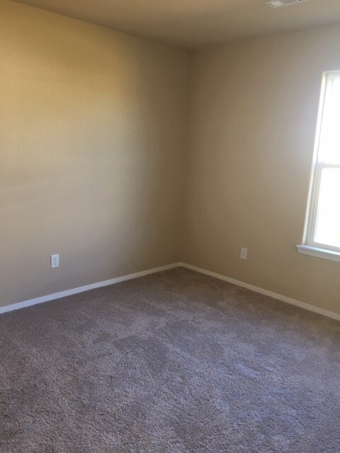 Photo - 2310 Maplewood Ave