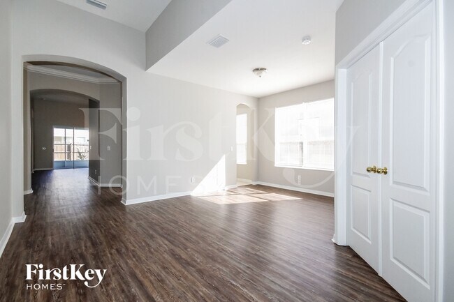 Photo - 8719 Sandy Plains Dr
