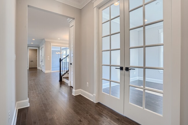 entryway - 21235 E 61st Dr