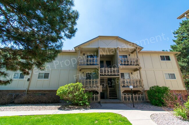 Great 2 bed 1 bath Condo in a Great Location! - Great 2 bed 1 bath Condo in a Great Location!