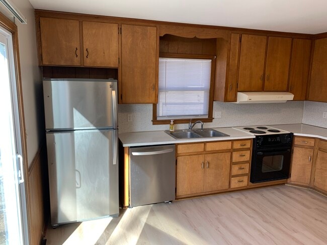 Photo - 9618 Outlook Dr