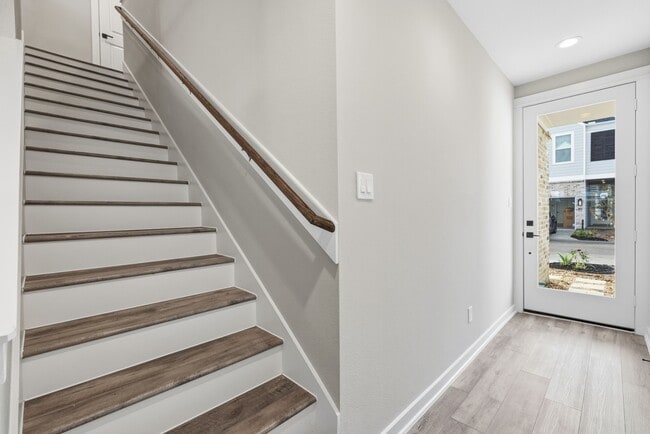 Photo - 411 Stonework Garden Ln