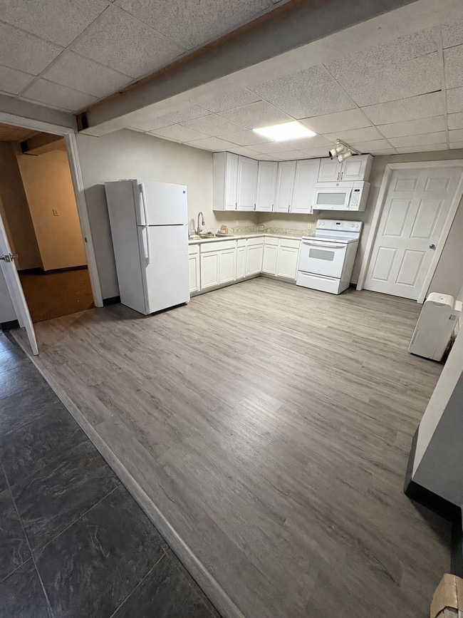 Photo - 2236 Brodhead Rd Unidad Apartment 2