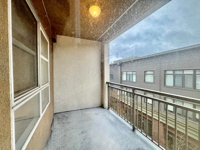 Photo - 111 108th Ave NE Unidad 411