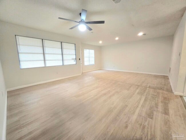 1017 Fremont Ave