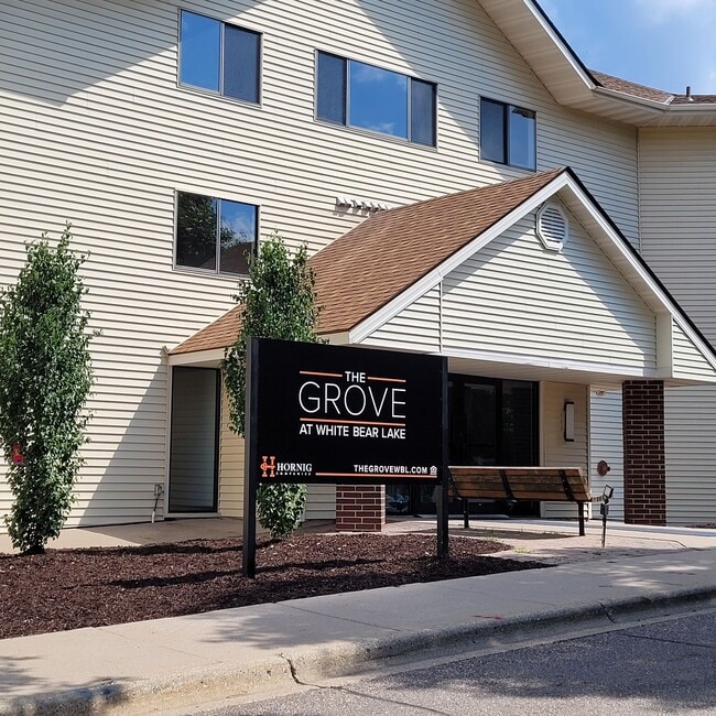 Building Photo - The Grove of White Bear Lake