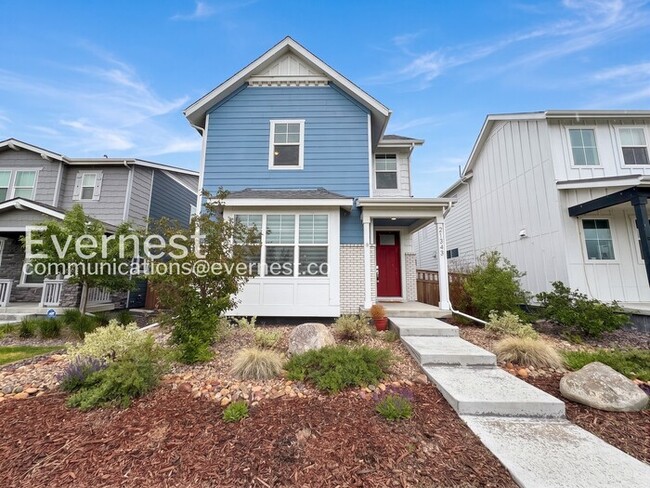 Building Photo - 5 Bed/3.5 Bath Home with Garage / Available Soon!
