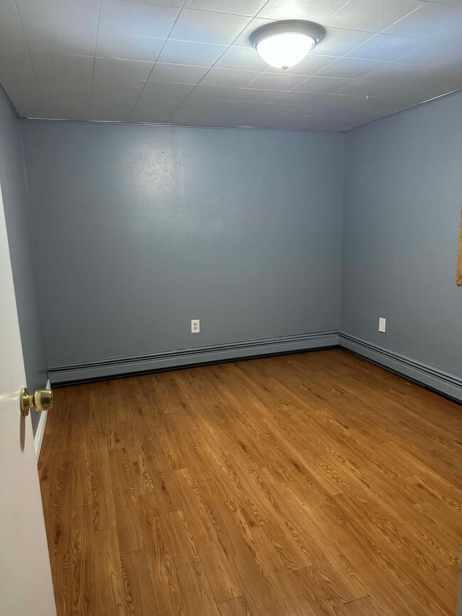 Photo - 2010 Carr Ave Unidad B