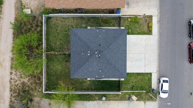 Photo - 214 Allen Dr