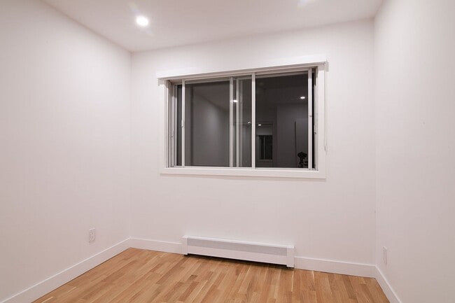 Photo - 760 Av. Galt Unit 309